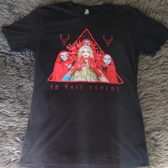 IN This Moment Graphics Band T-Shirt - Picture 1 of 5